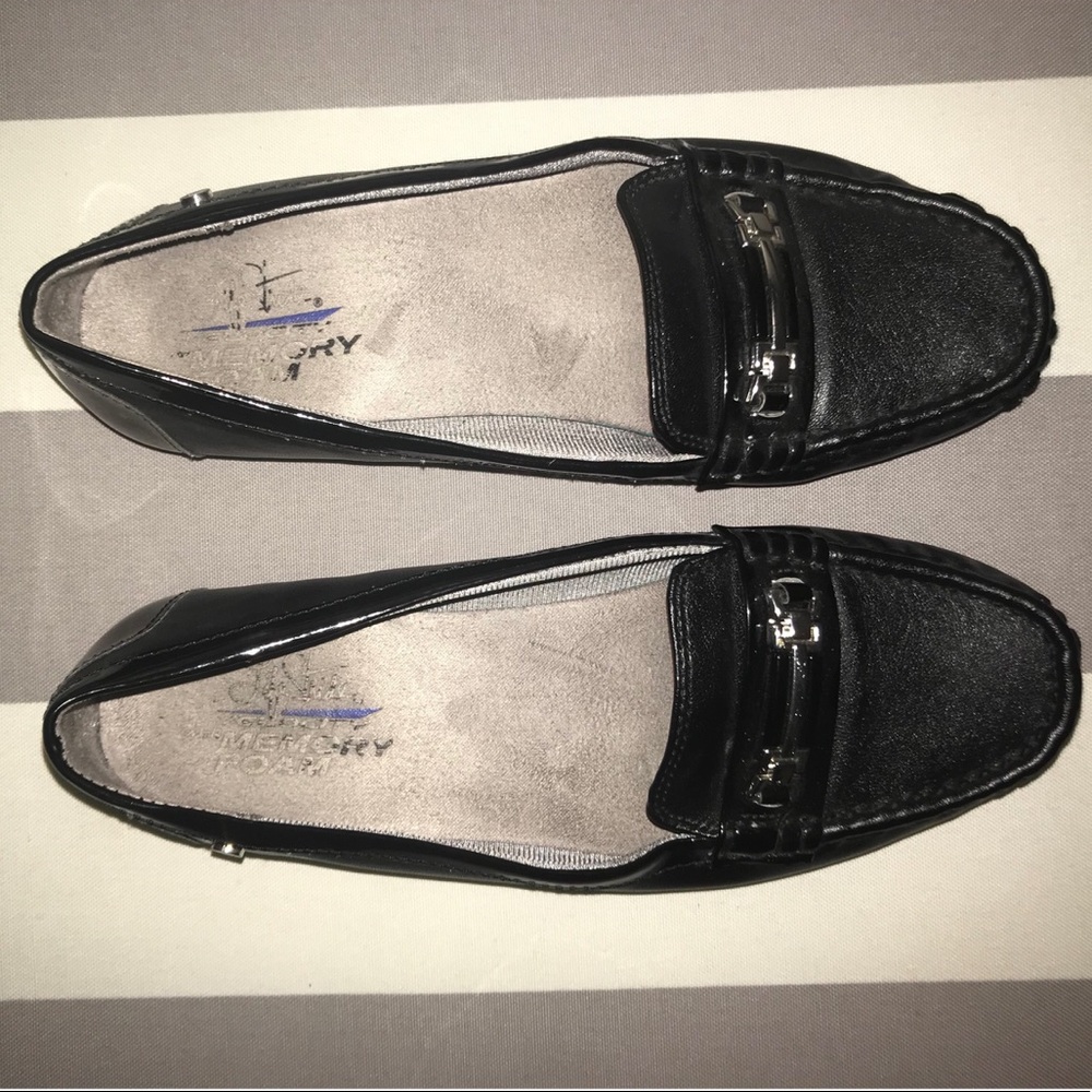 Life Stride Memory Foam Loafers Size:7